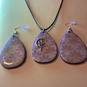 Necklace set